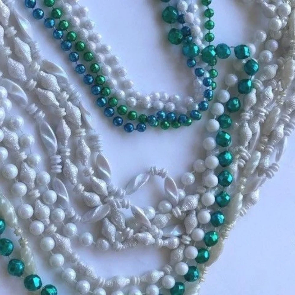 St Patrick's Day throw beads 13 strands 1 Owner Parade Party Vintage